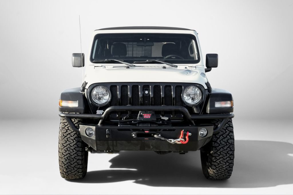 Used 2022 Jeep Wrangler Sport AWD/4WD image 3