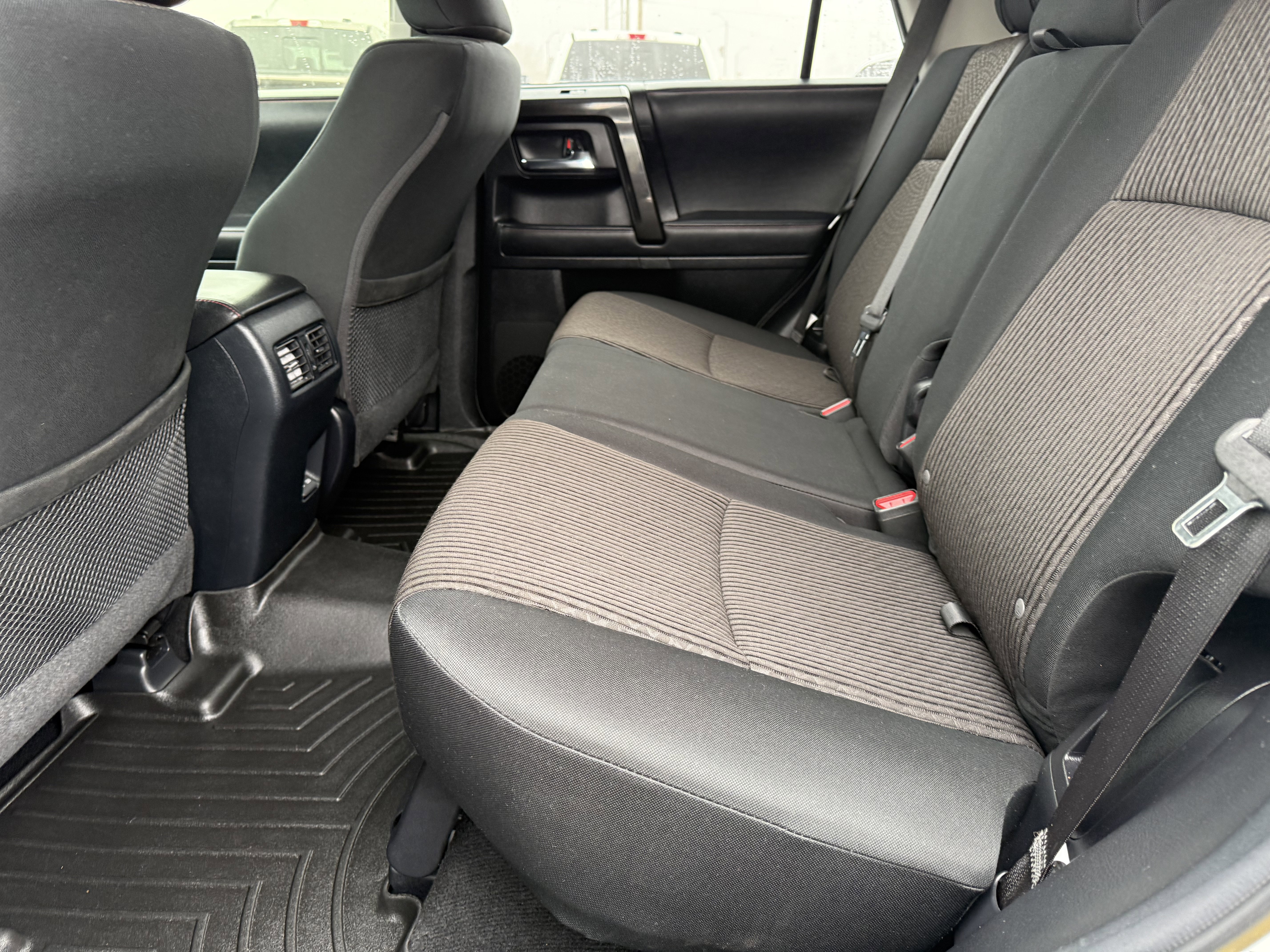 Used 2024 Toyota 4Runner TRD Off-Road image 8