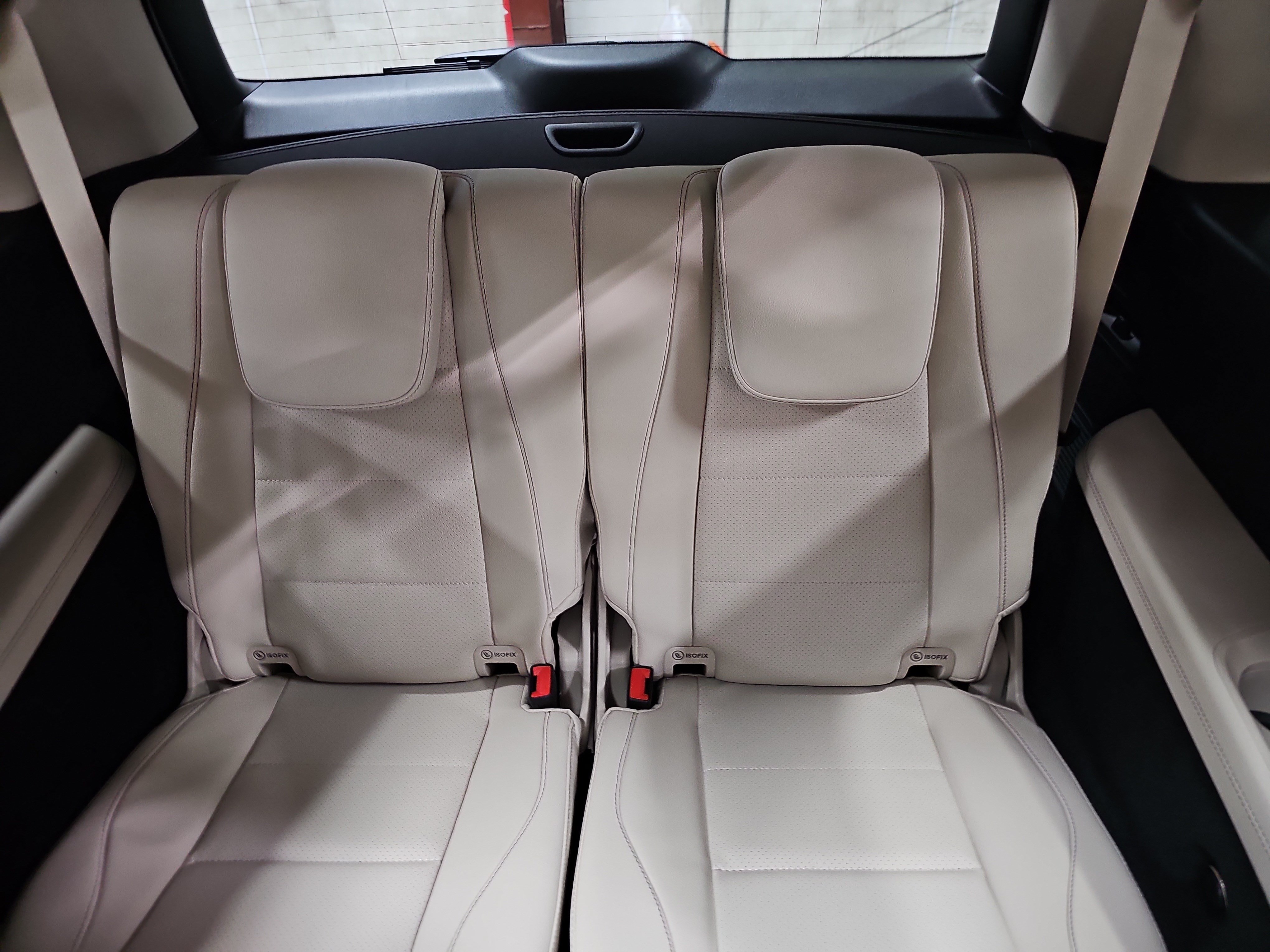 New 2026 Mercedes-Benz GLS 450 4MATIC image 13