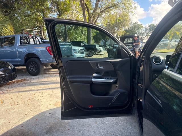 Used 2021 Mercedes-Benz GLB 250 image 21