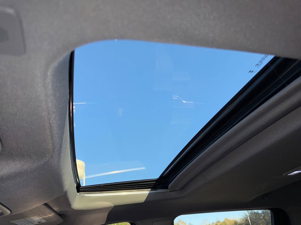 Used 2024 GMC Sierra 1500 Denali w/ Denali Reserve Package image 25