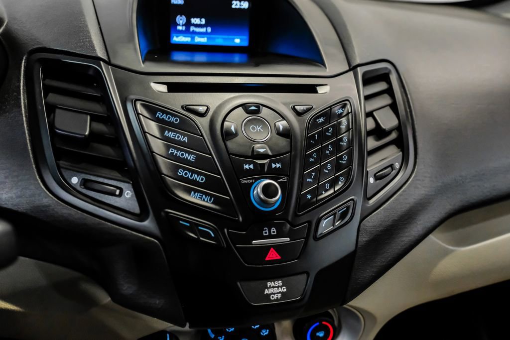 Used 2019 Ford Fiesta SE image 23