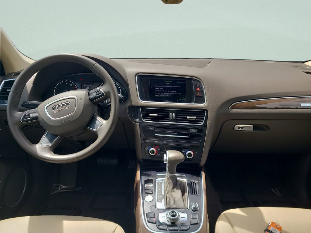 Used 2016 Audi Q5 2.0T Premium Plus w/ Technology Package image 17