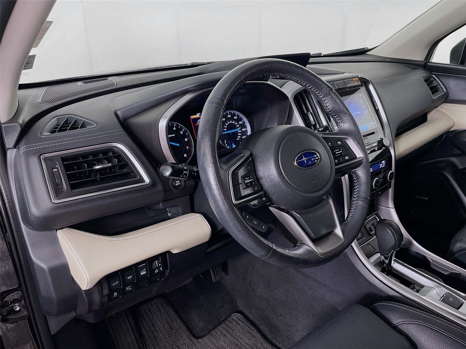 Used 2022 Subaru Ascent Limited w/ Technology Package AWD/4WD image 13