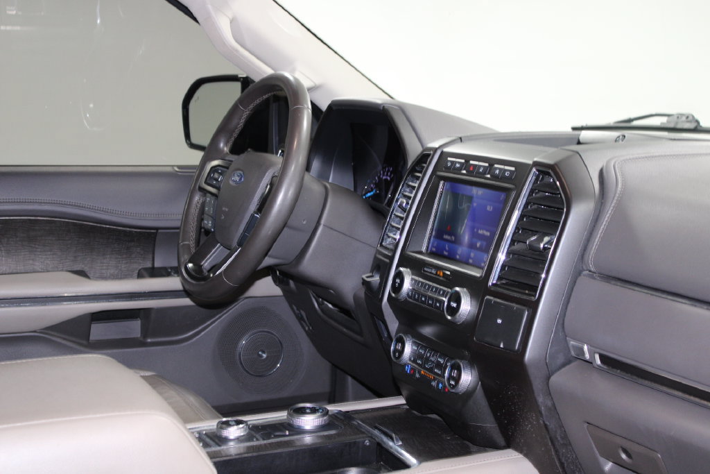 Used 2021 Ford Expedition Limited AWD/4WD image 31