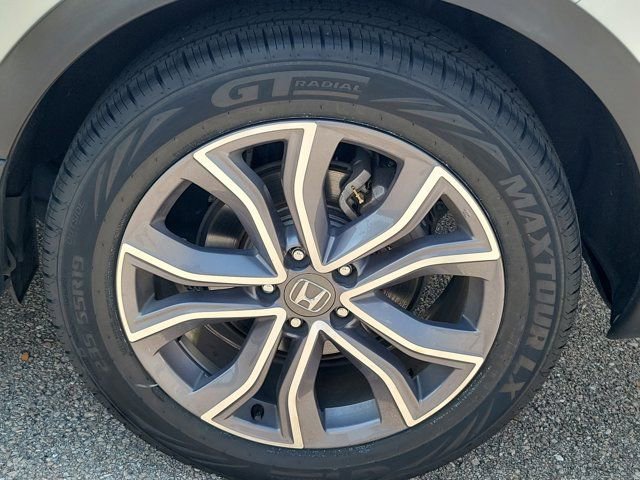 Used 2020 Honda CR-V Touring image 11