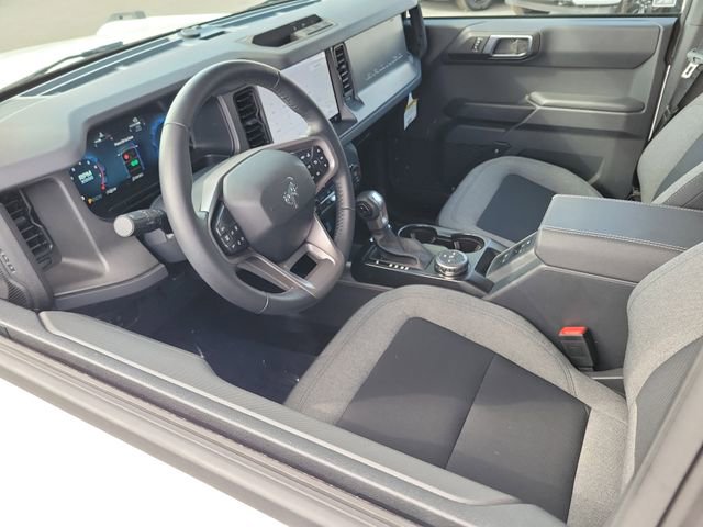 Used 2025 Ford Bronco Big Bend image 3