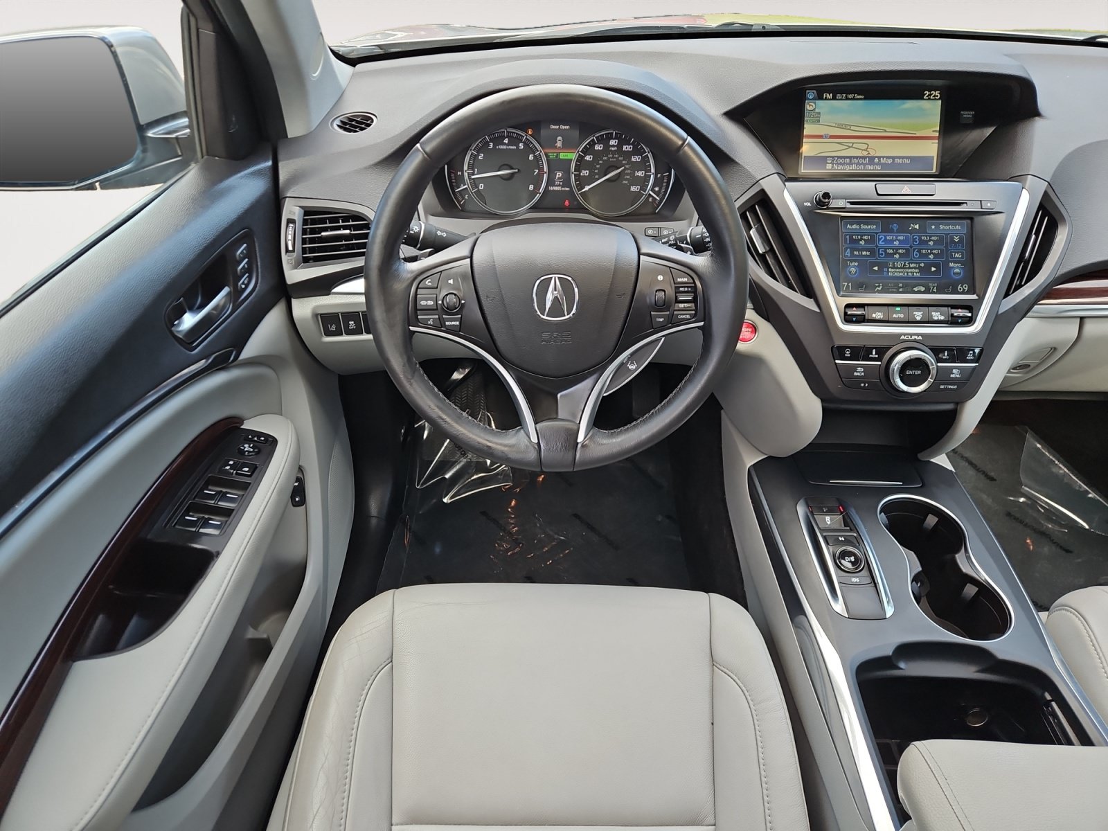 Used 2016 Acura MDX w/ Technology Package AWD/4WD image 10
