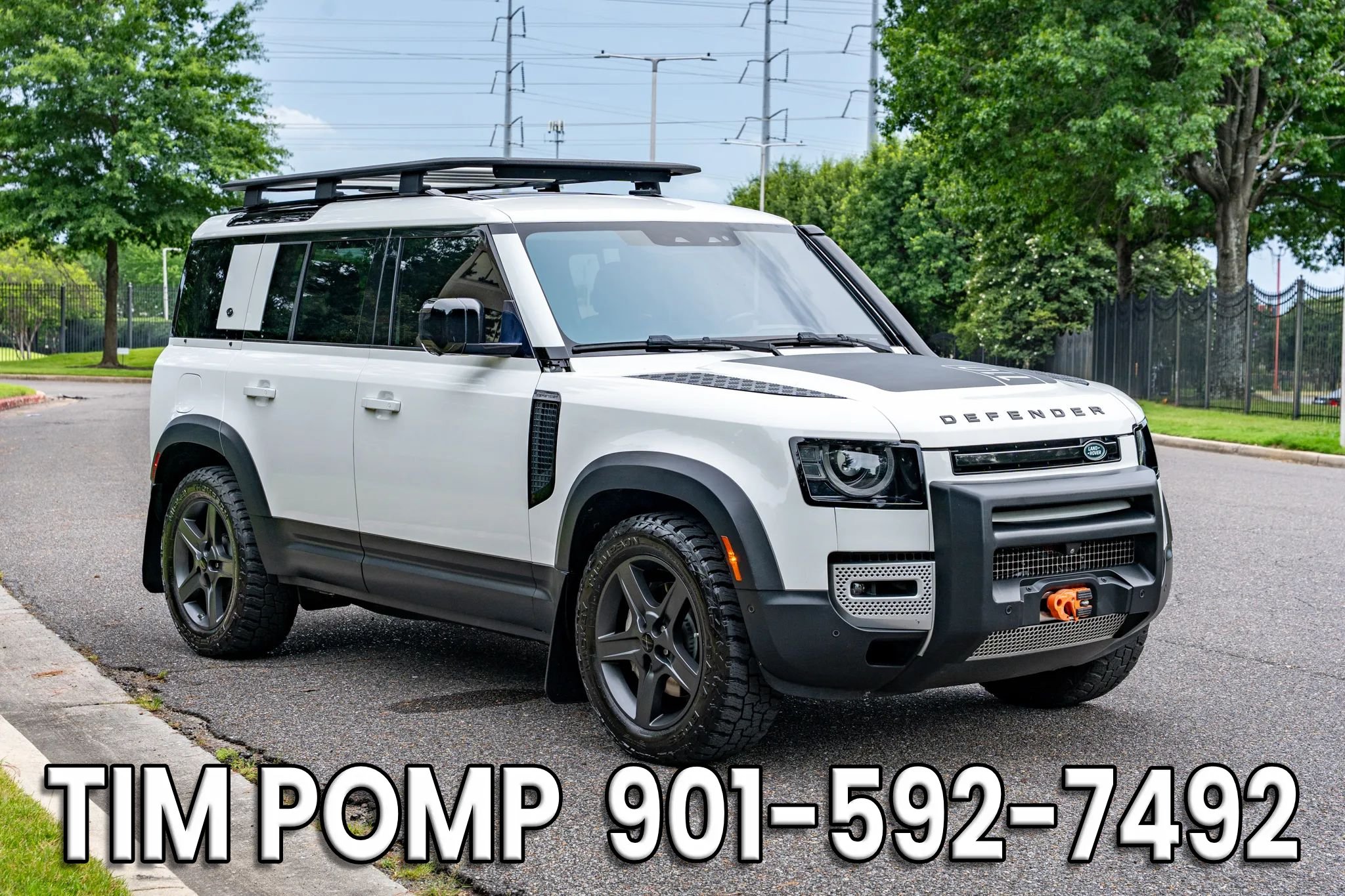 Used 2020 Land Rover Defender 110 SE AWD/4WD image 4