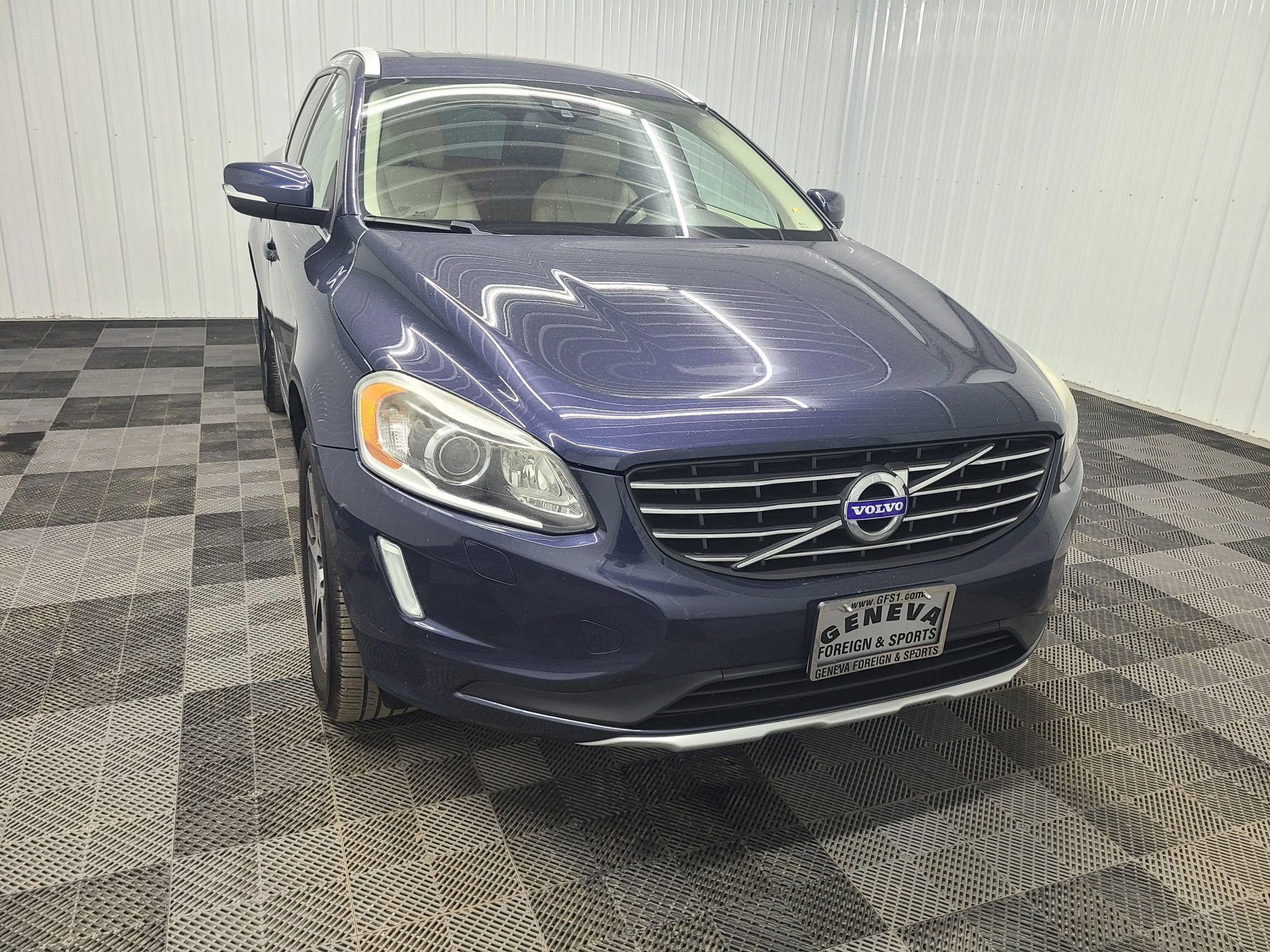 Used 2014 Volvo XC60 T6 AWD/4WD image 5