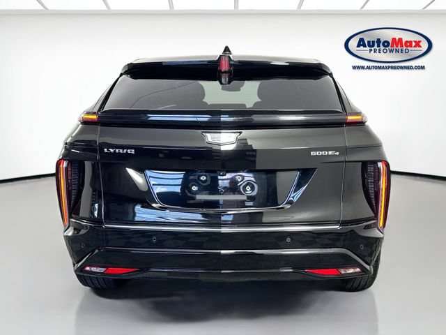 Used 2024 Cadillac Lyriq Tech AWD/4WD image 8
