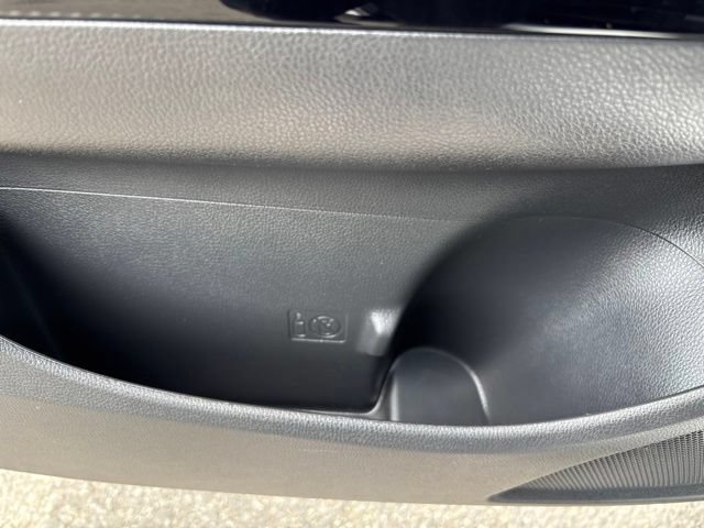 Used 2020 Mitsubishi Eclipse Cross AWD image 13