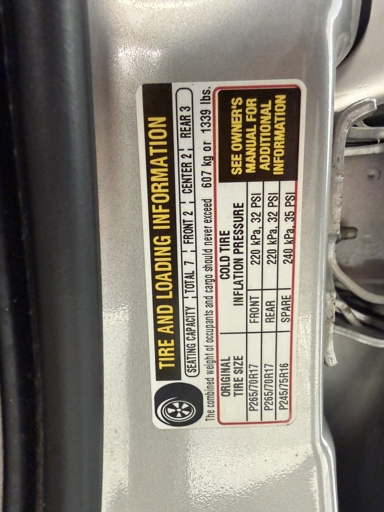 Used 2004 Cadillac Escalade ESV AWD image 36