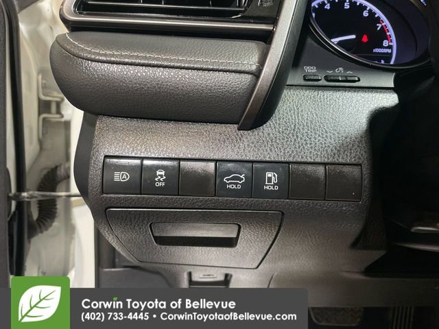 Used 2024 Toyota Camry SE image 20