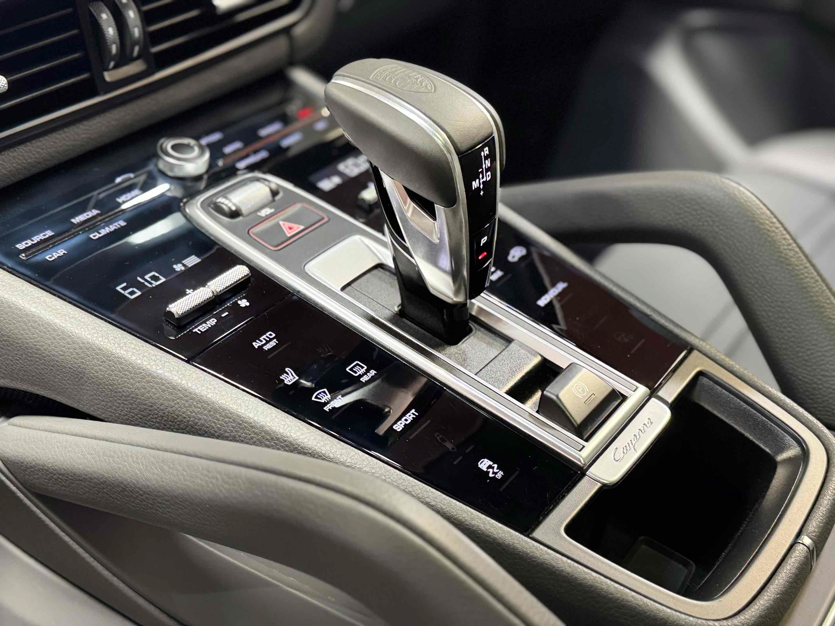 Used 2019 Porsche Cayenne AWD/4WD image 29