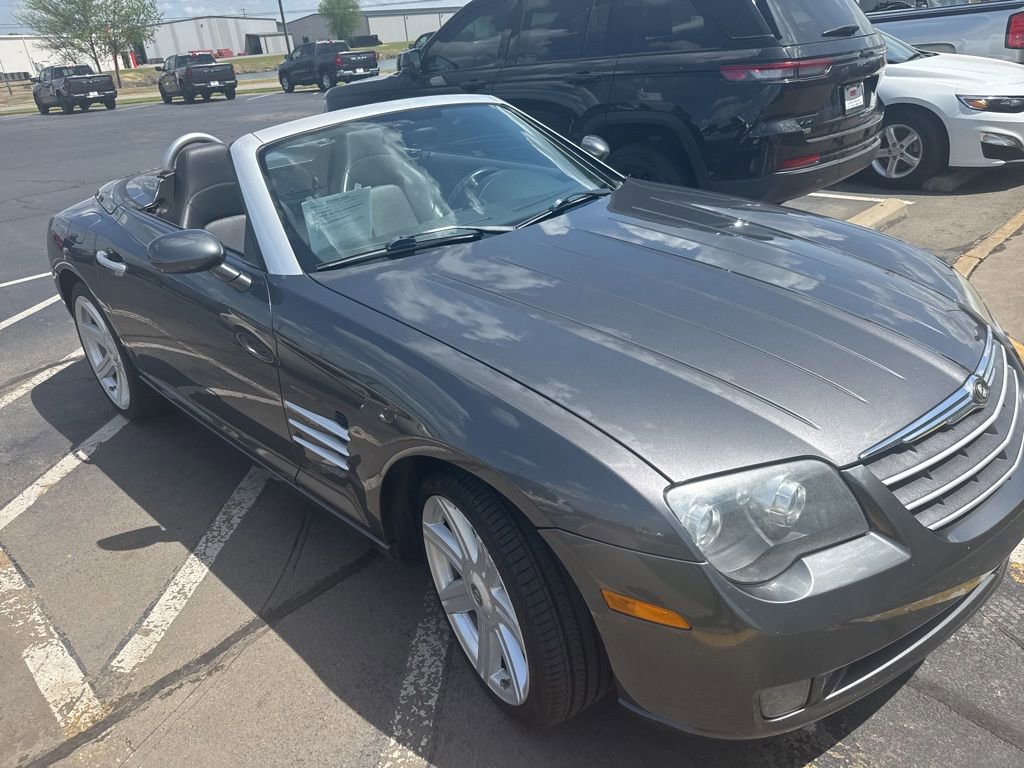 Used 2005 Chrysler Crossfire Limited RWD image 5