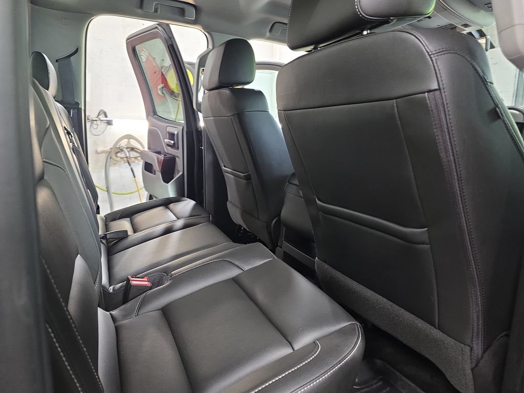 Used 2016 GMC Sierra 1500 SLT w/ SLT Premium Package AWD/4WD image 11