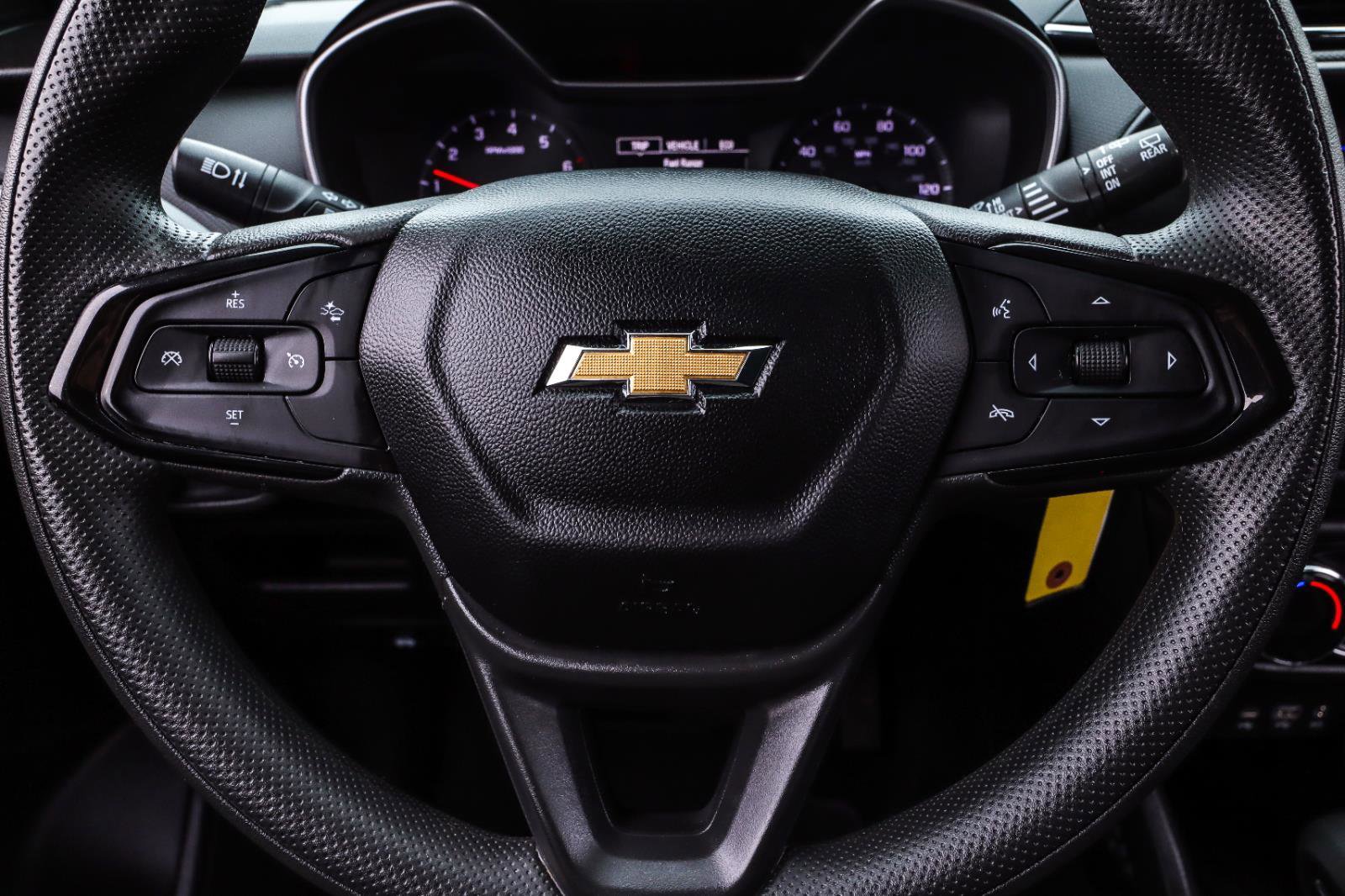 Used 2023 Chevrolet TrailBlazer LS FWD image 13