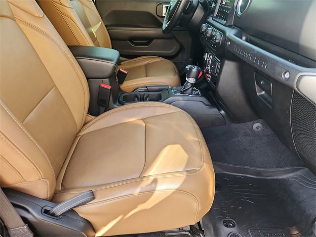 Used 2023 Jeep Wrangler Unlimited Rubicon w/ LED Lighting Group image 27