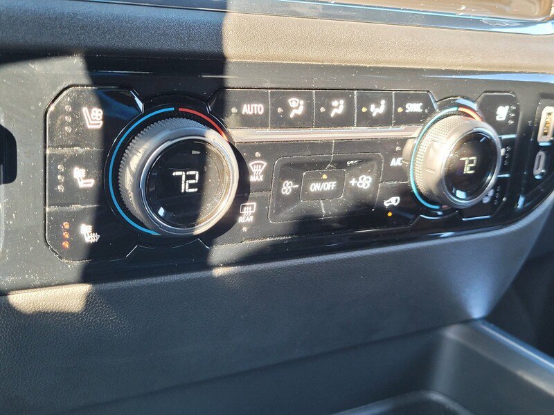 Used 2024 Chevrolet Silverado 2500 High Country w/ Z71 Off-Road Package image 18