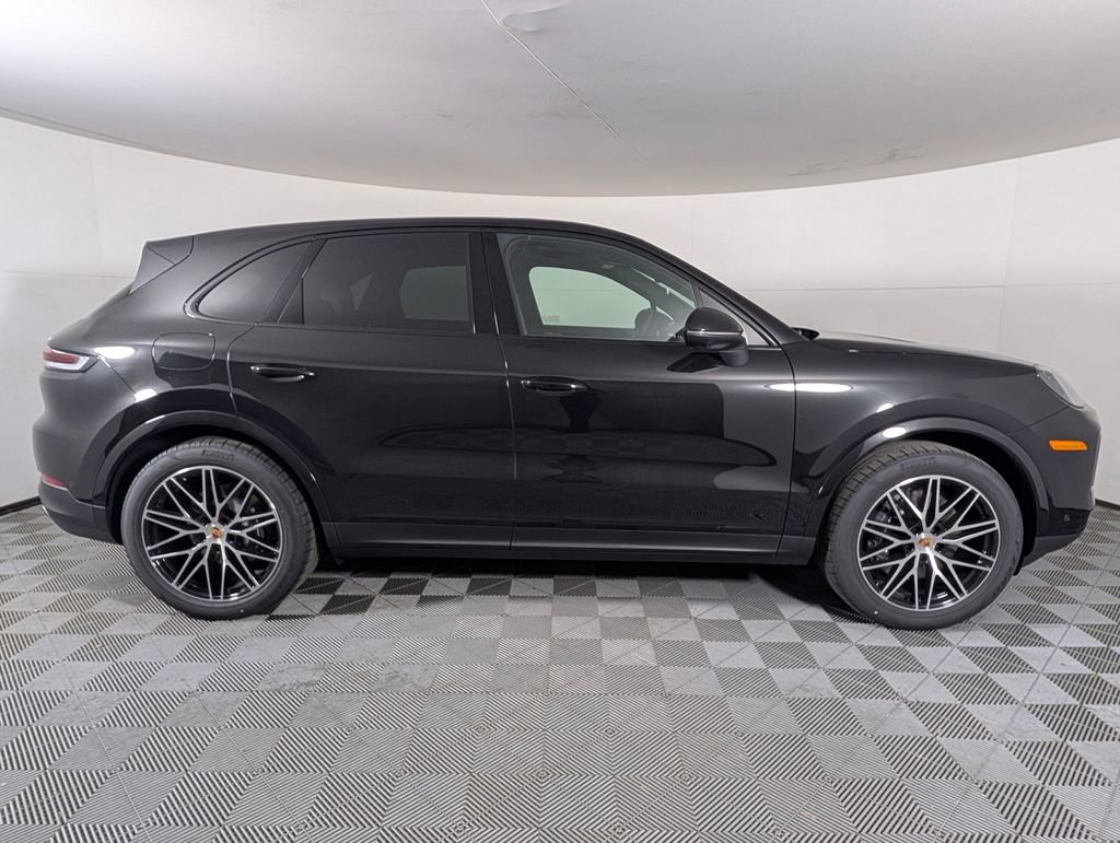 New 2026 Porsche Cayenne AWD/4WD image 8
