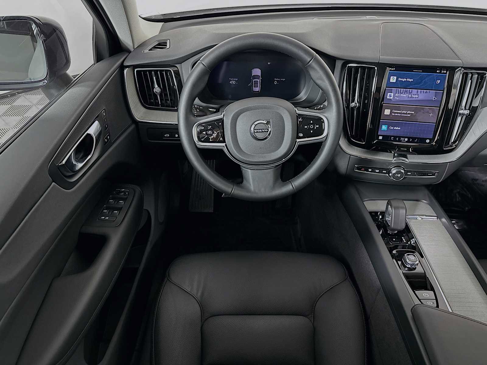 Used 2025 Volvo XC60 T8 Plus w/ Protection Package Premier image 21