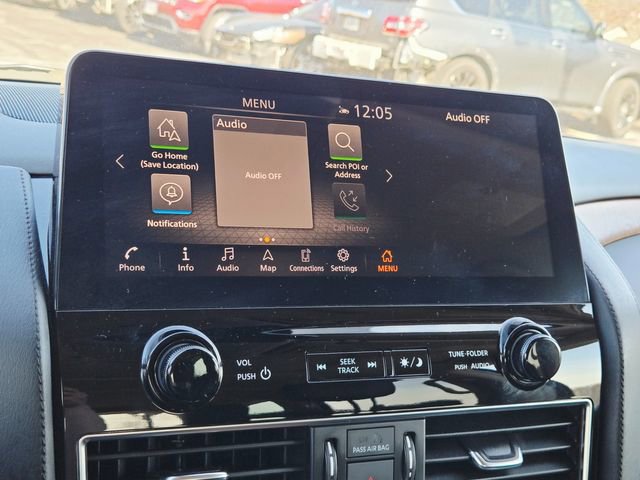 Used 2023 Nissan Armada SL w/ Captain's Chairs Package image 28