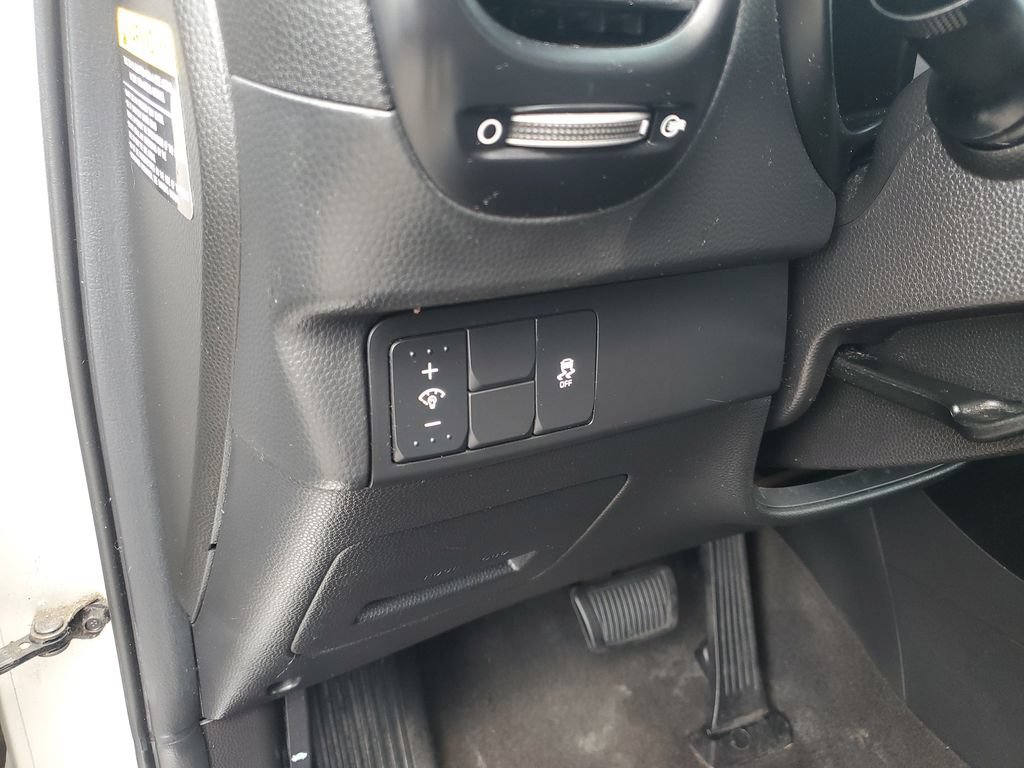 Used 2018 Kia Soul FWD image 10