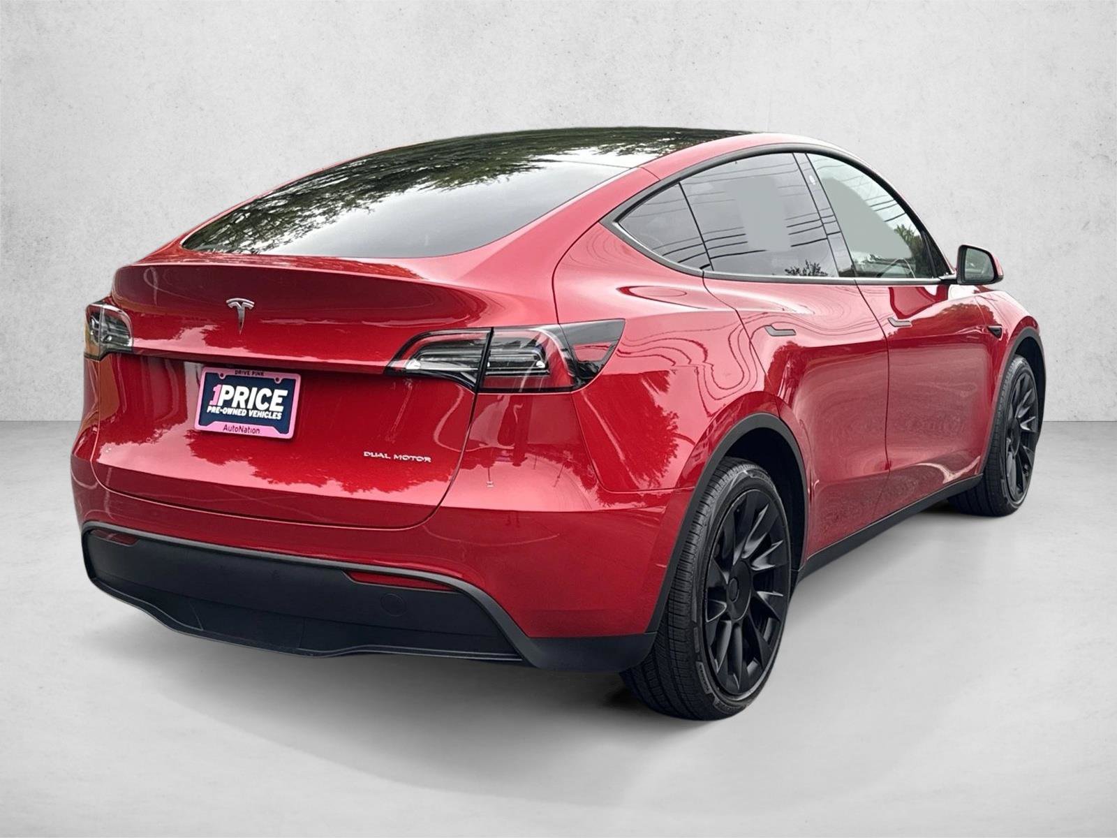 Used 2023 Tesla Model Y Long Range AWD/4WD image 6