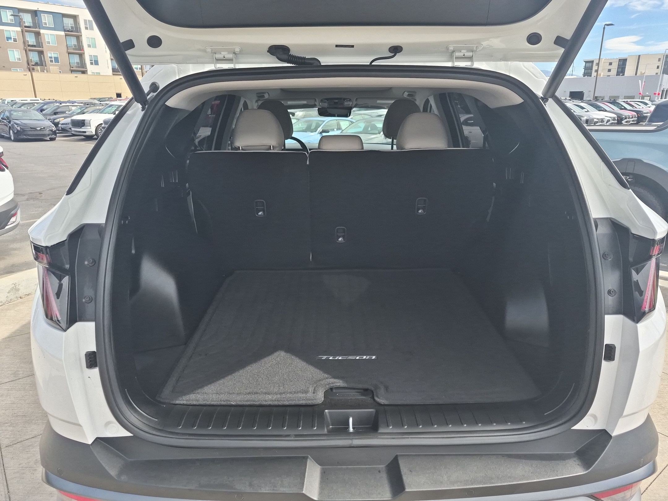 Certified 2026 Hyundai Tucson Limited AWD/4WD image 30