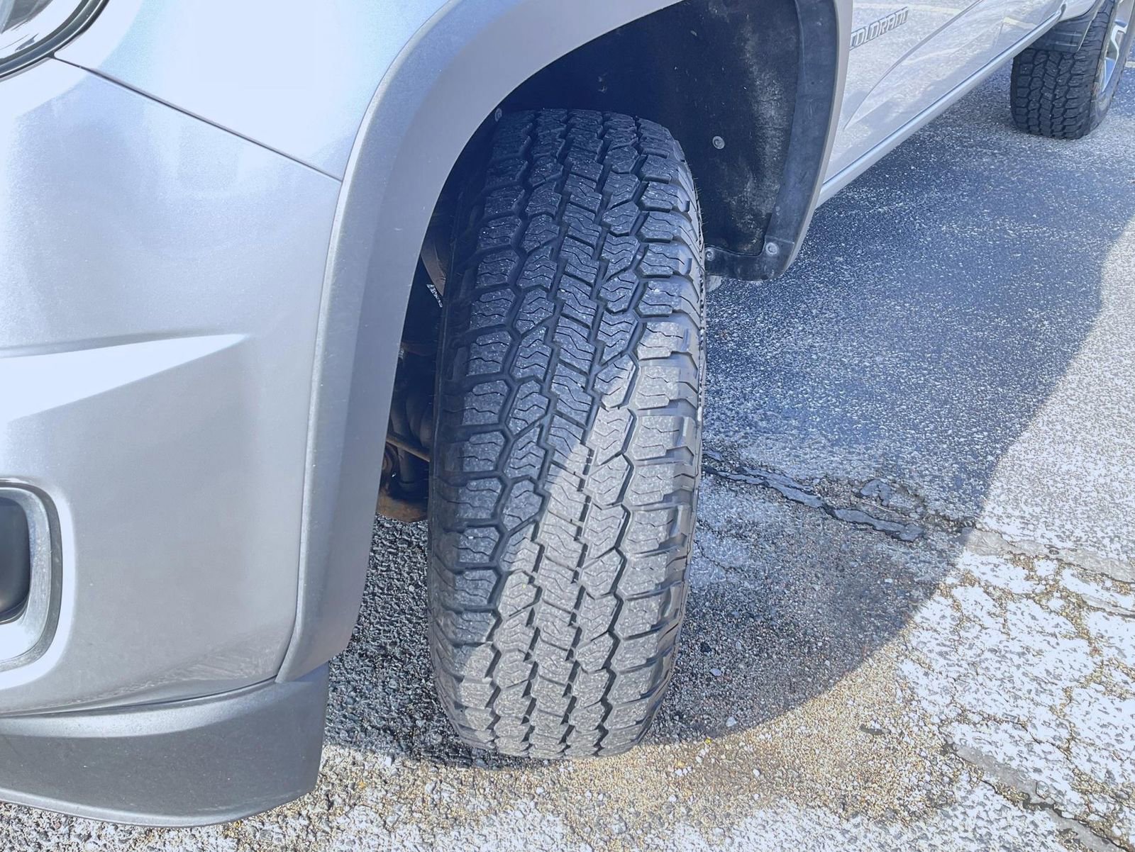 Used 2018 Chevrolet Colorado Z71 AWD/4WD image 23