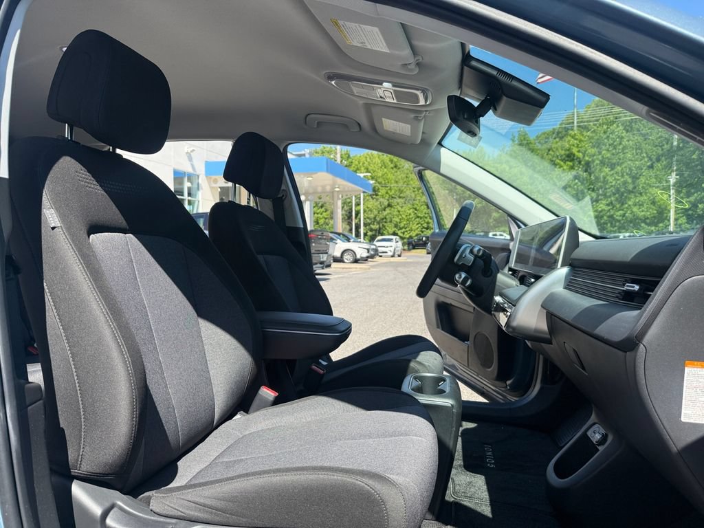 Used 2024 Hyundai Ioniq 5 SEL RWD image 26