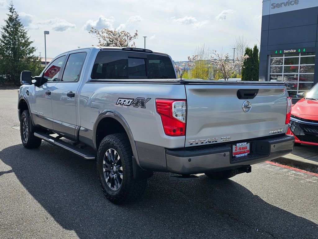 Used 2017 Nissan Titan PRO-4X w/ Pro-4x Convenience Package AWD/4WD image 7