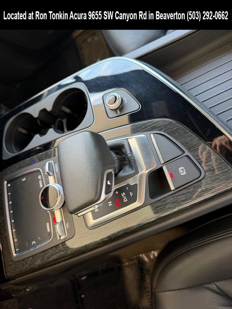 Used 2019 Audi Q7 3.0T Premium w/ Cold Weather Package AWD/4WD image 27