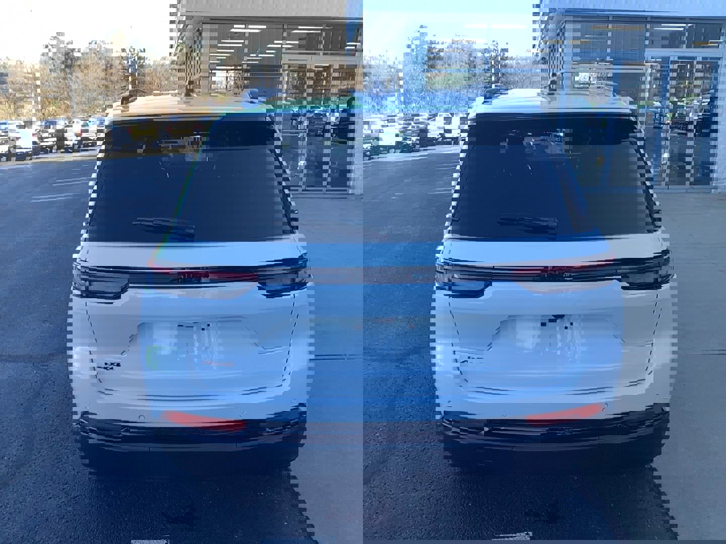 New 2025 Jeep Grand Cherokee Altitude image 5