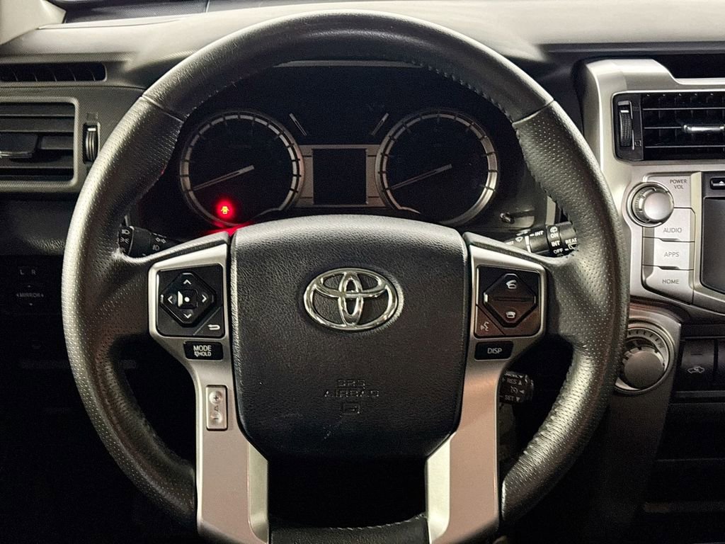 Used 2018 Toyota 4Runner SR5 Premium image 13
