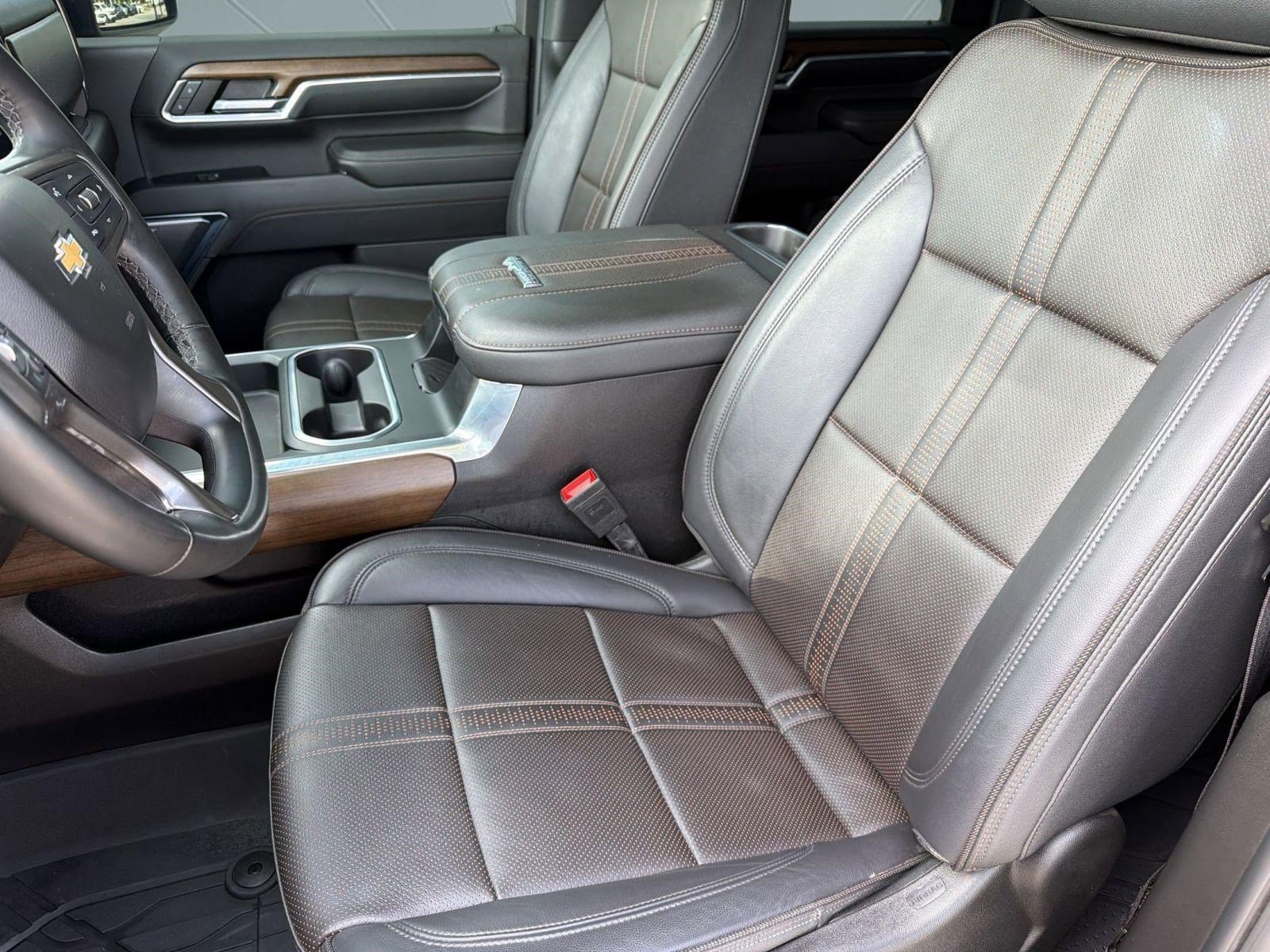 Certified 2024 Chevrolet Silverado 2500 High Country w/ Technology Package AWD/4WD image 23