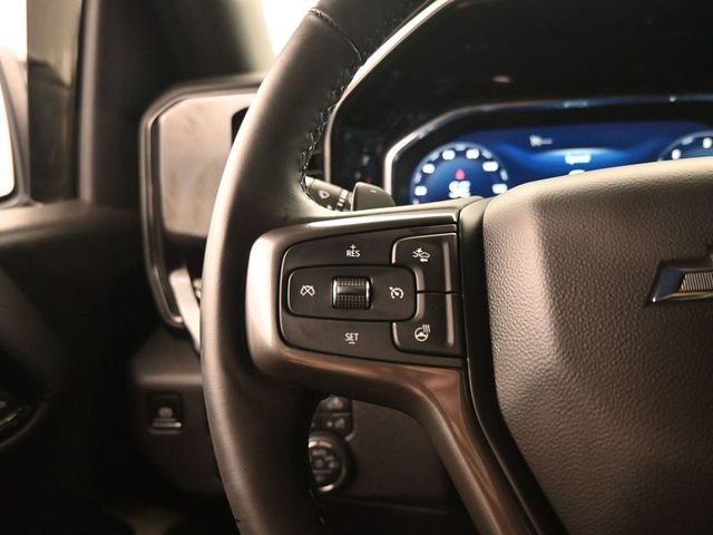 Used 2025 Chevrolet Silverado 1500 ZR2 image 14