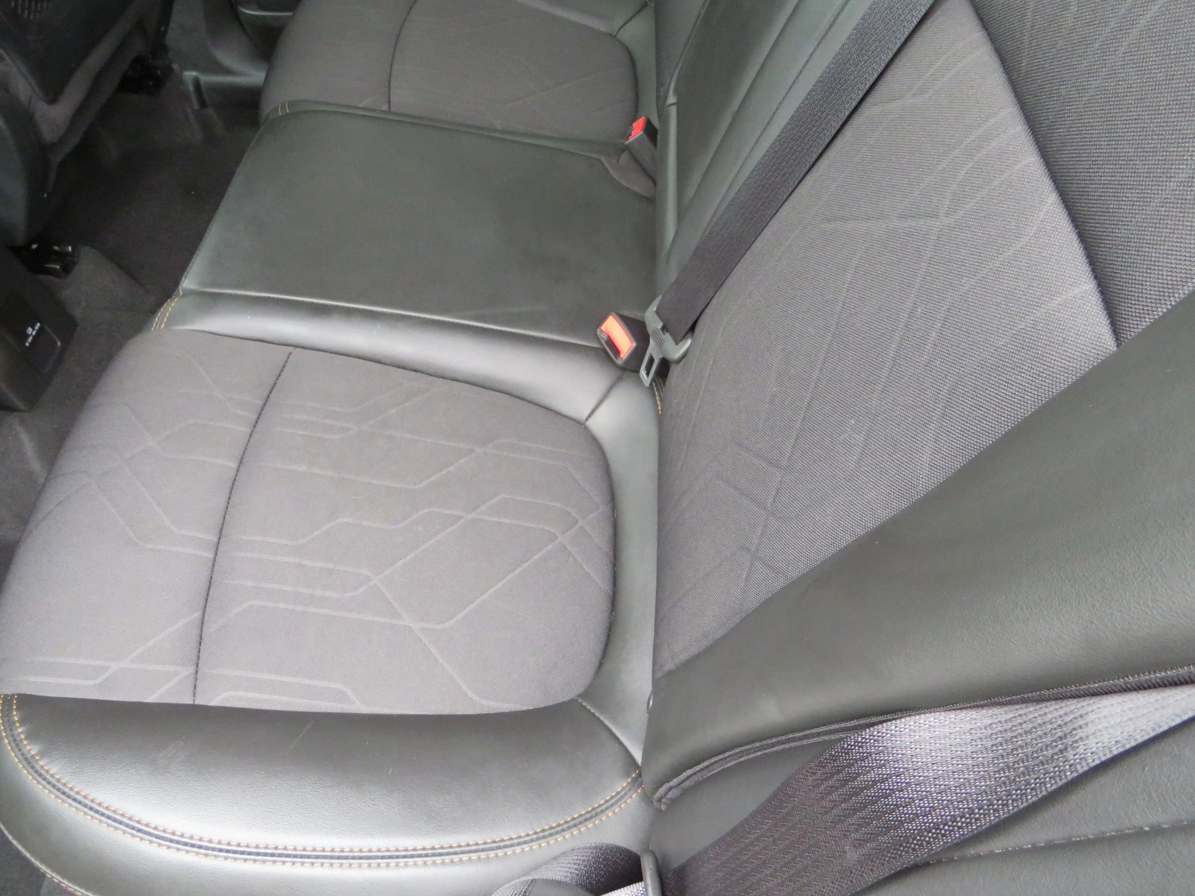 Used 2018 Chevrolet Trax LT w/ LT Convenience Package image 34