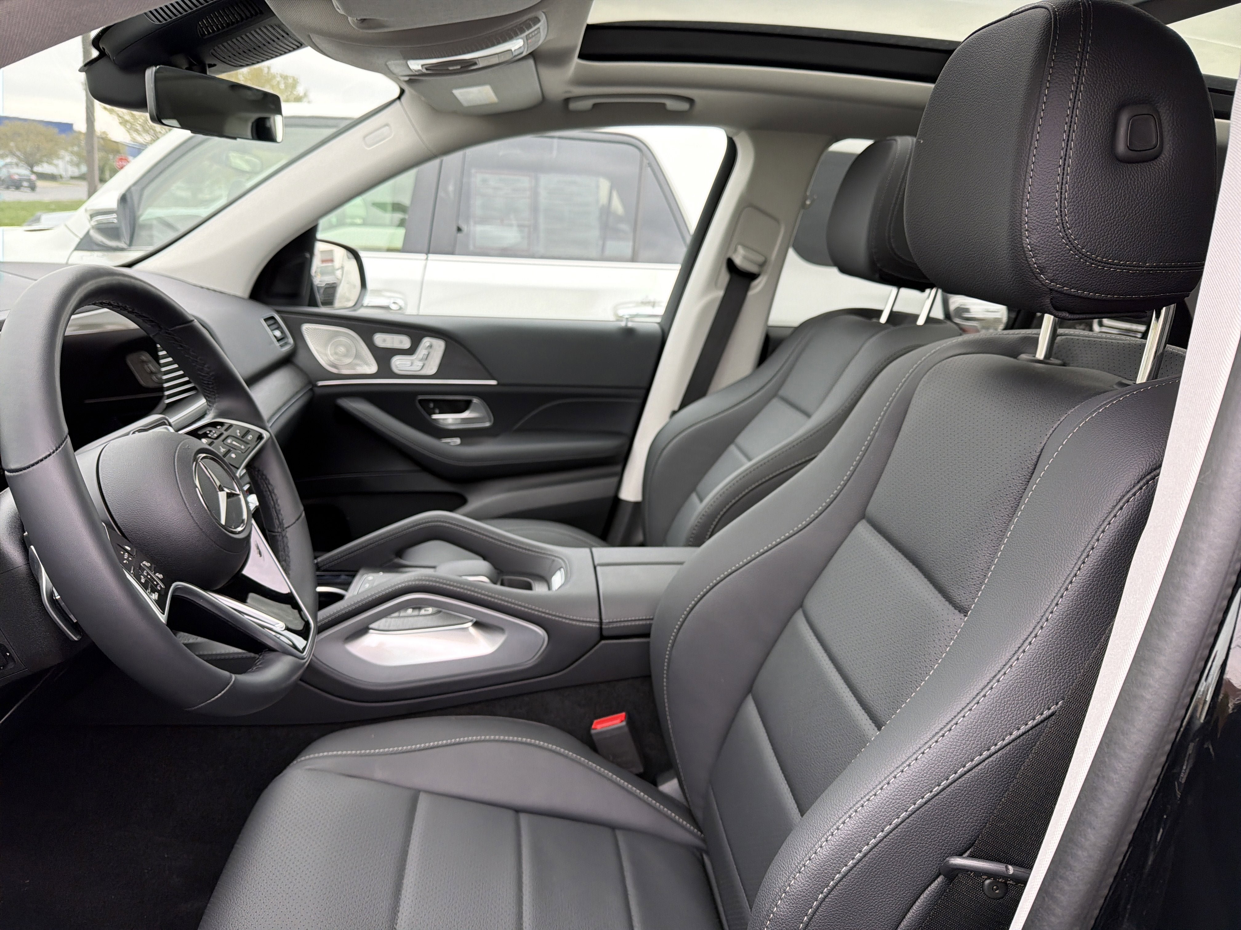 Used 2026 Mercedes-Benz GLE 350 4MATIC image 9