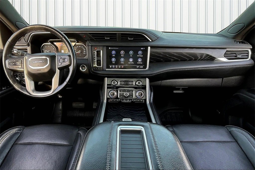Used 2021 GMC Yukon Denali image 7