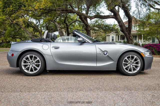 Used 2007 BMW Z4 3.0i image 9