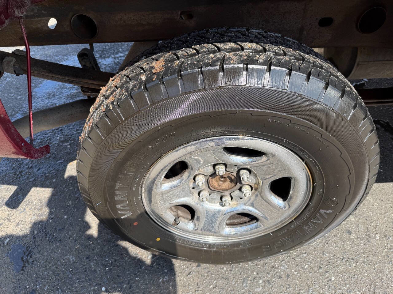 Used 2004 Chevrolet Silverado 1500 LS image 11
