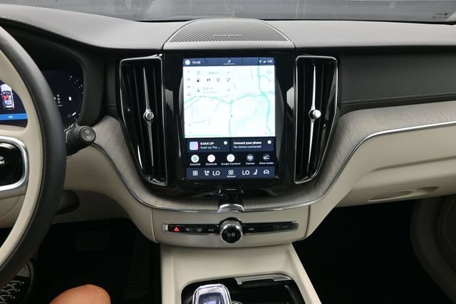Used 2023 Volvo XC60 B5 Ultimate w/ Climate Package AWD/4WD image 14