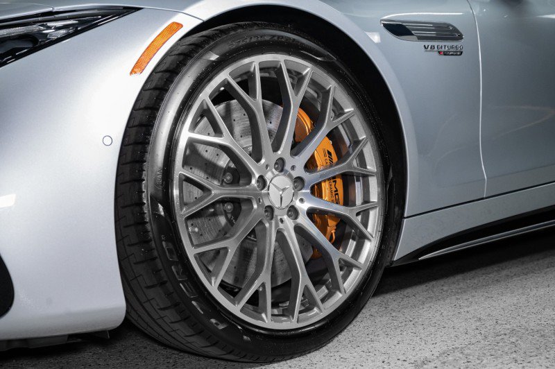 New 2026 Mercedes-Benz SL 63 AMG S e Performance 4MATIC image 32