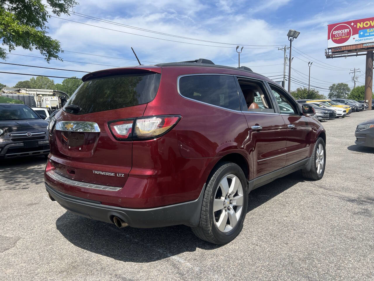 Used 2015 Chevrolet Traverse LTZ AWD/4WD image 19