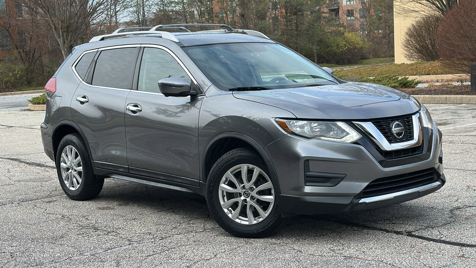 Used 2018 Nissan Rogue SV w/ Premium Package