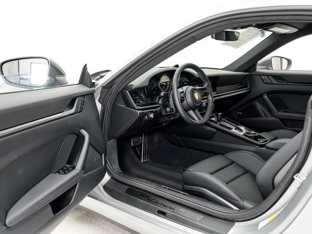 Certified 2024 Porsche 911 Carrera T RWD image 7