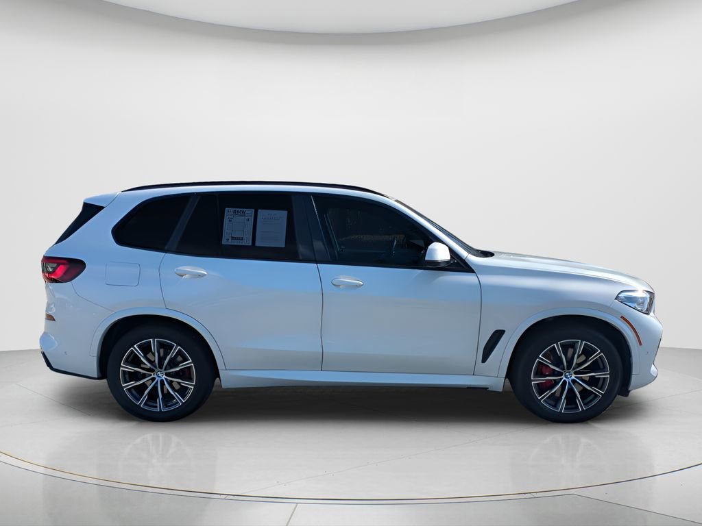 Certified 2023 BMW X5 xDrive40i w/ M Sport Package image 4