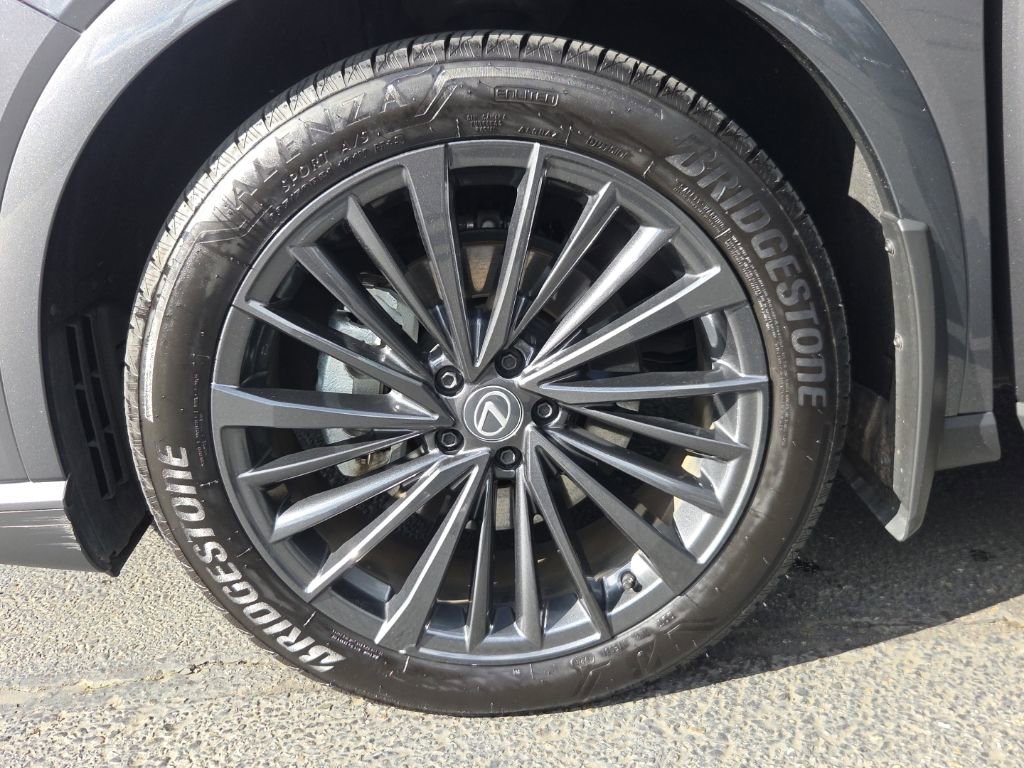 Certified 2025 Lexus RX 350h w/ Convenience Package image 28